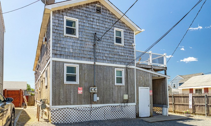 Hampton House | Updated Beach House One Block From the Beach