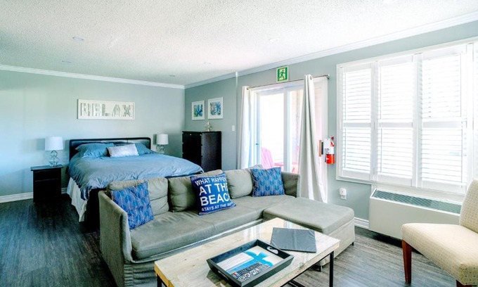 Craigleith House | Updated Blue Mountain Studio @ North Creek Resort