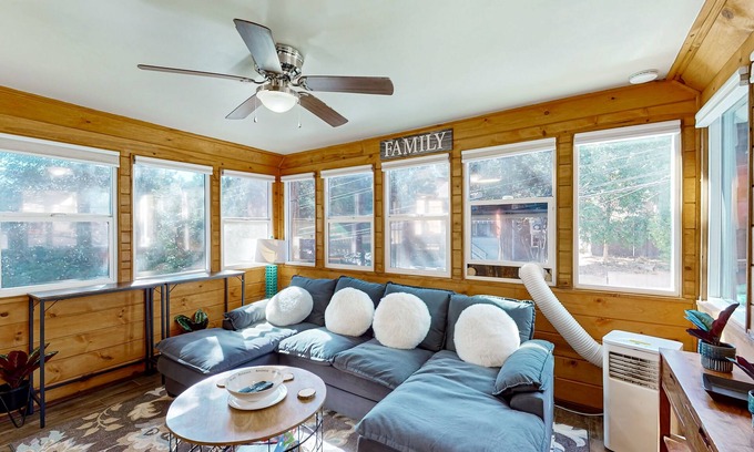 Cedar Glen Cabin | Updated Cabin w/Washer/Dryer & WiFi, Close To Lake, Shopping, and Hiking