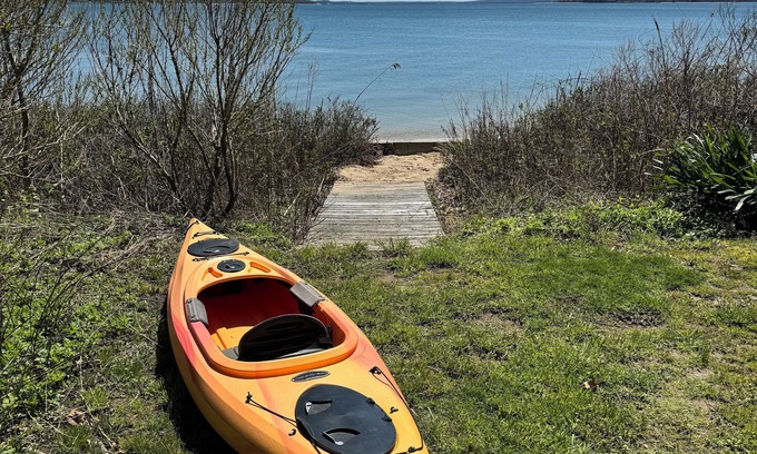 Southold House | Updated Historic shingle-style 1902 4-bedroom Beach House on Southold Bay!
