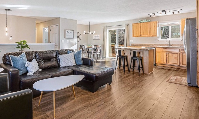 Castle Rock House | Updated, Open 3 bedroom at the Foot of the Rock!