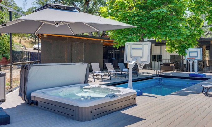 Kaweah House | Updated Three Rivers Vacation Rental w/Gas Grill