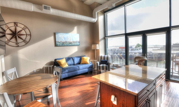 Sandusky Condo | Upgrade Your Stay.On Sandusky Bay!