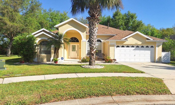 Four Corners Villa | Upgrades galore! Classy 4 bed home with private pool and spa.
