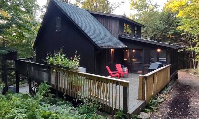 Tupper Lake House | Upper Saranac Lake. Beach/dock/boat ramp. King bed, pets, paddle, hike, Olympic