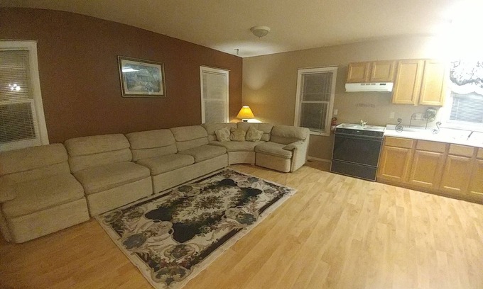 Mount Clemens Apartment | upper two-bedroom Loft in Mount Clemens