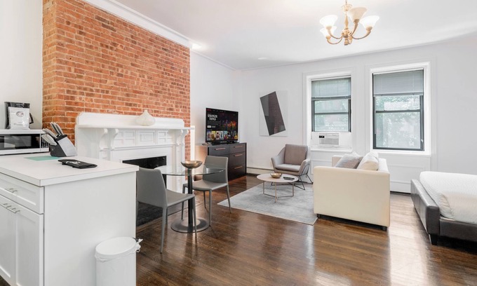 Manhattan Apartment | Upper West Side Studio near Central/Riverside Park