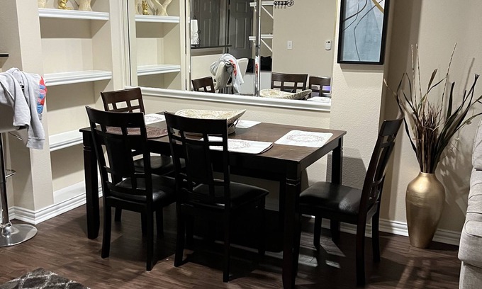 Dallas Apartment | Upscale apartment