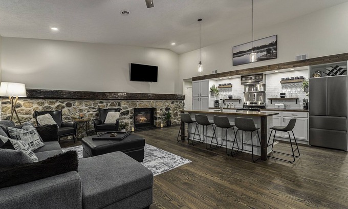 Interlochen Cabin | Upscale boutique lodge suite in the of heart of beautiful Grand Traverse County!