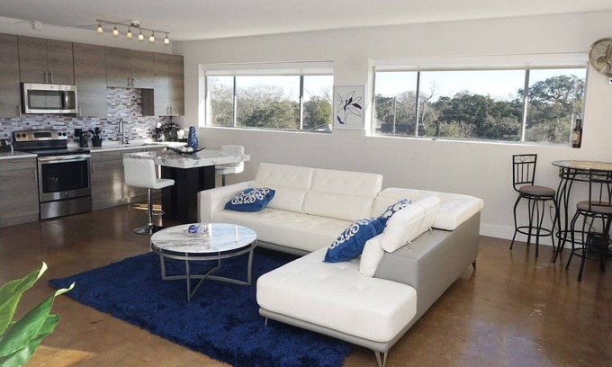 Washington Square Apartment | Upscale Downtown Loft with View