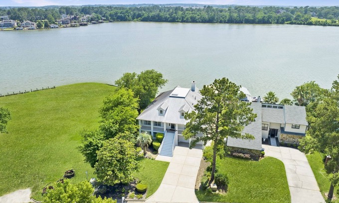 Montgomery House | Upscale Lakefront Oasis – Pool, Hot Tub, Balcony, Game Room & More