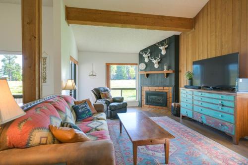 Pagosa Springs House | Uptown Abode 4 Mi to Dtwn Pagosa Springs