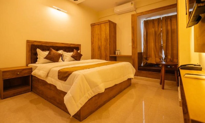 Kalyan Nagar Hotel | Uptown Suites