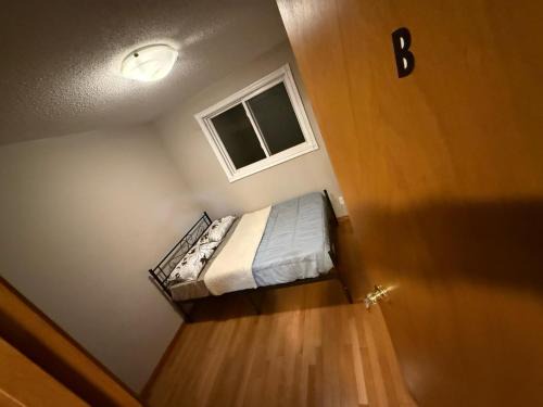 Waterloo House | UPTOWN WATERLOO-KWC ROOM-Best Location,Lowest Prices