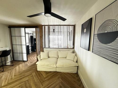 Downtown Apartment | UR Dezignz Urban Luxe Addition