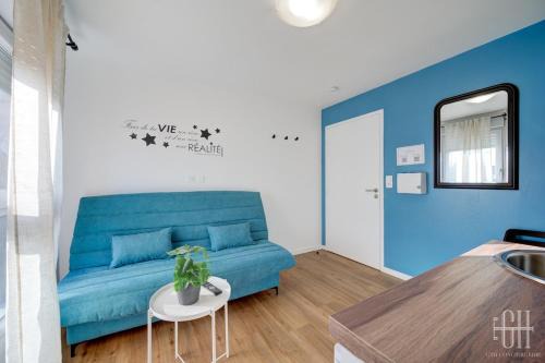 Saint-Pierre-des-Corps Apartment | Uranus - Proche A10 - 2V - Parking