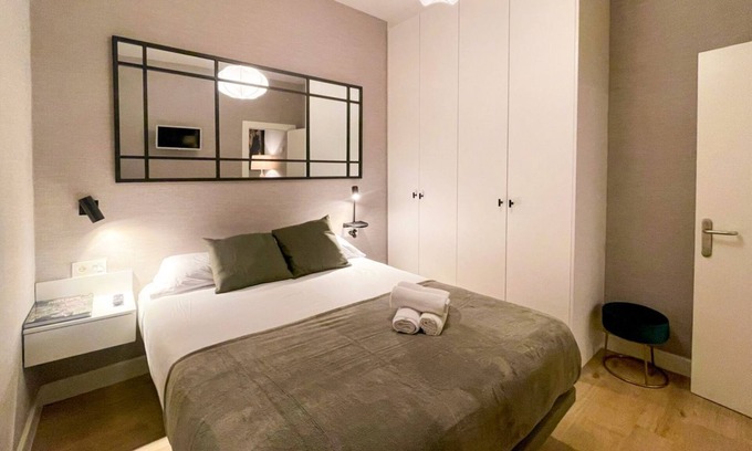 Zabala Apartment | Urban apartment in bilbao la vieja with wifi