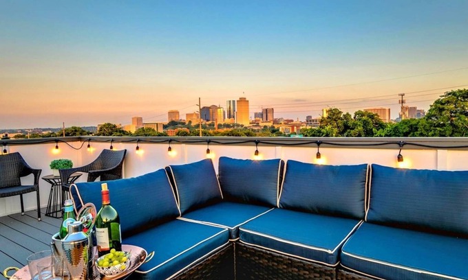 Downtown Nashville House | Urban Cowboy Rooftop Retreat w/Stunning Views!