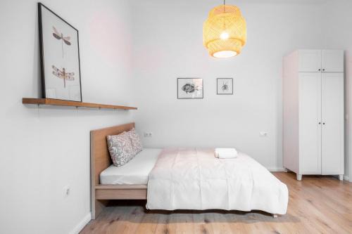 Terezvaros Apartment | Urban Ease n' Simple Comfort in the City Core