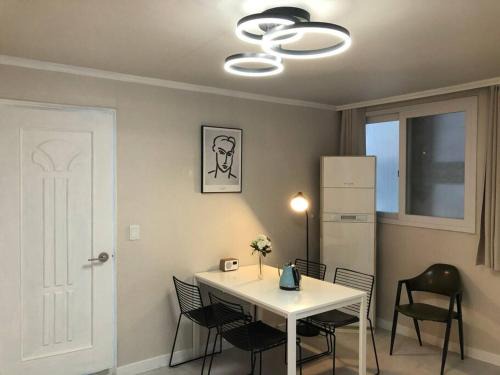 Yongsan-gu Apartment | Urban Lux House