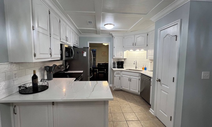 Huntsville House | Urban Oasis - charming, centrally located home for visiting all of Huntsville!