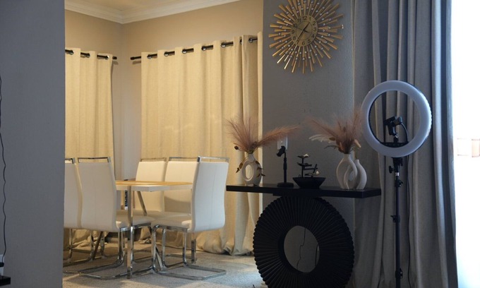 Far North Dallas Apartment | Urban Oasis in the Heart of Dallas