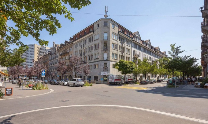 Sihlfeld Apartment | Urban Oasis with Queen Bed and City View (BE-13)