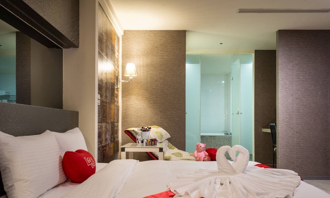 Sanchong Hotel | Urban One Hotel