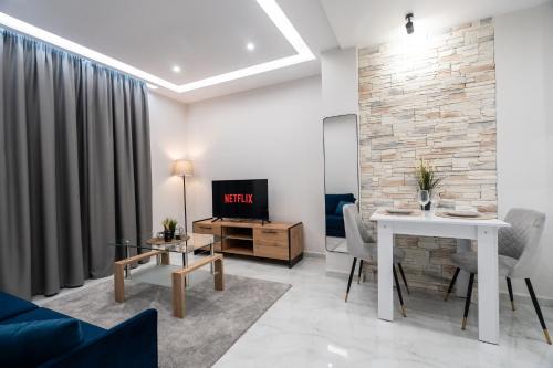 Thessaloniki Apartment | Urban Pulse by #db premium stay apartments