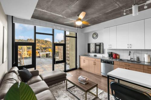 Five Points South Apartment | Urban Retreat 2BR Near UAB