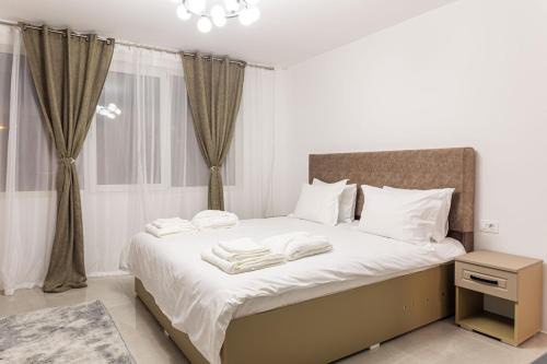 Onesti Apartment | Urban Retreat