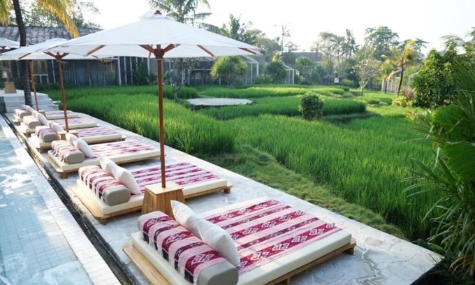 Munggu Resort | Urban Suite room include breakfast 2 minutes walk to beach