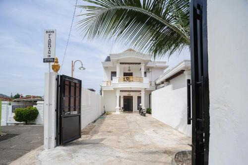Bandar Lampung Hotel | Urbanview GH Flamboyan 3 Syariah Lampung By RedDoorz