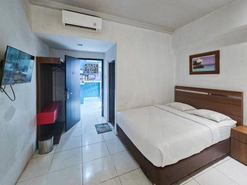 Makassar Hotel | Urbanview Hotel Anata Inn