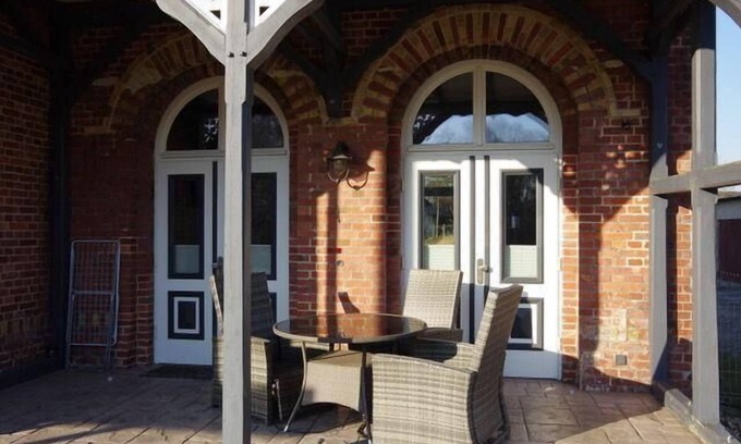 Lauterbach Apartment | Urlaubsbahnhof - "Wartehalle"