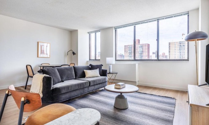 Upper West Side Apartment | UWS 1BR w Doorman Gym Parking nr Central Park NYC-599