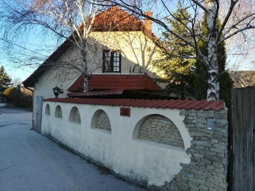 Szentkiralyszabadja House | Vörös Macska Vendégház