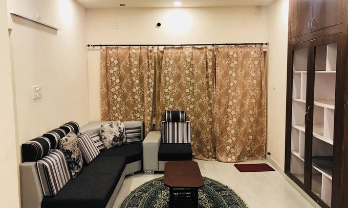 Hyderabad Apartment | V.K.S SERVICE APARTMENT