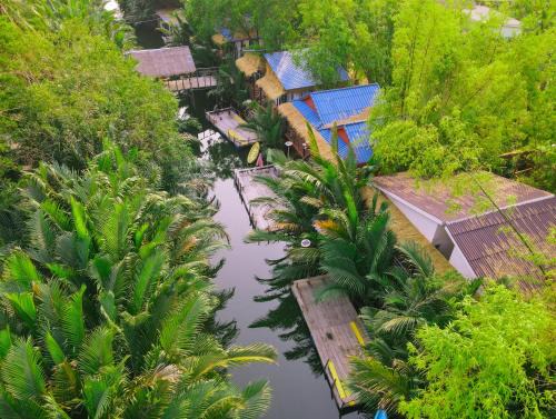 Kampot Resort | V-Relaxing Resort