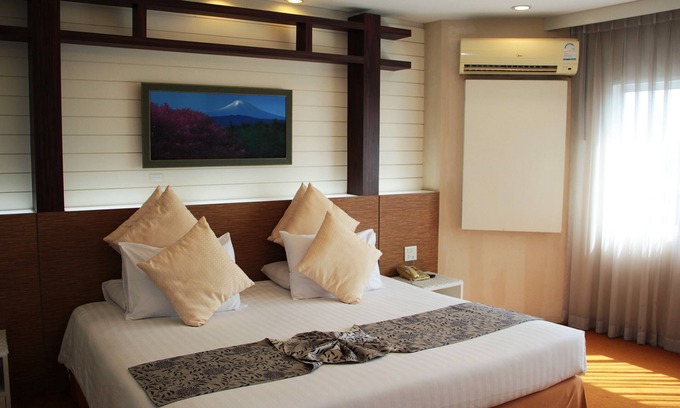 Chachoengsao Hotel | V Verve Service Apartment Hotel