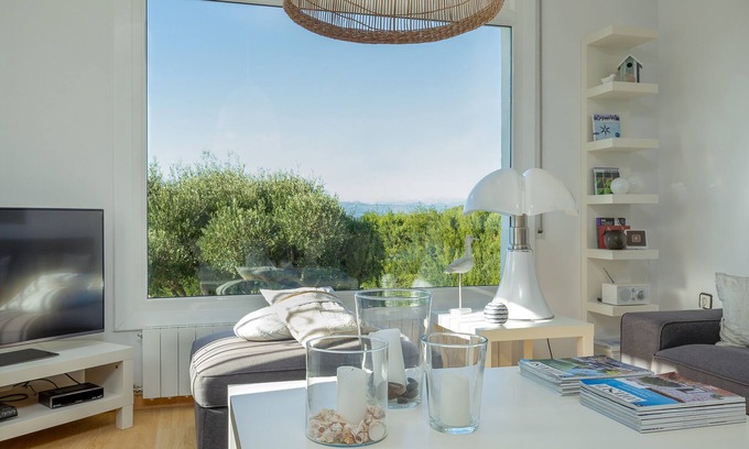 Pau House | V022 - Villa Els Olivars