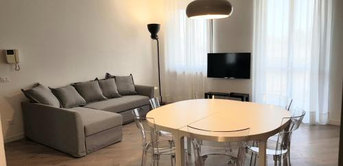 Trecate Apartment | V12 Apartments - Trecate