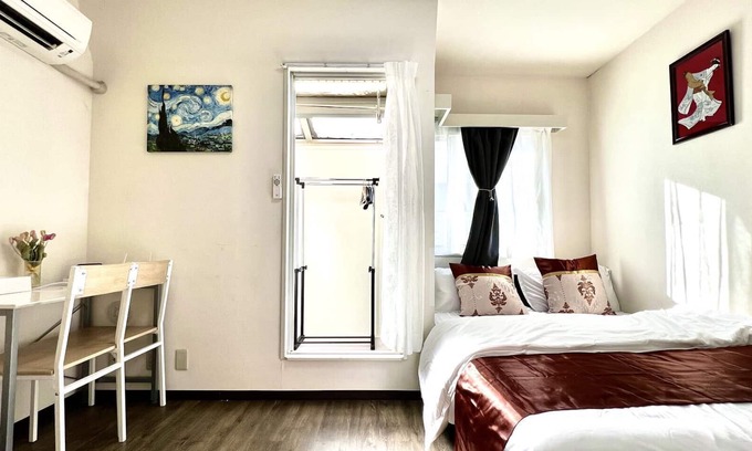 Hyakunincho Apartment | V304* Shinjuku-Okubo station 2min great location/cozy room