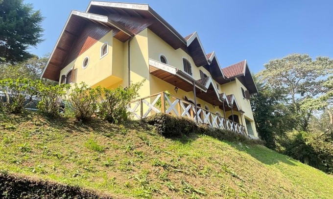 Campos do Jordao House | Valle do Sol Inn - Sunset Suite