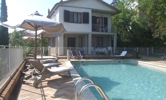 Val Canina Apartment | Vacanze Toscane In The Country