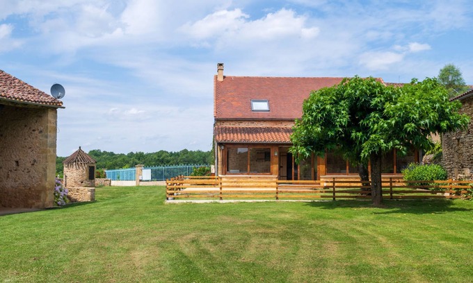 Saint-Romain-de-Monpazier House | Vacation home Amarie by Interhome