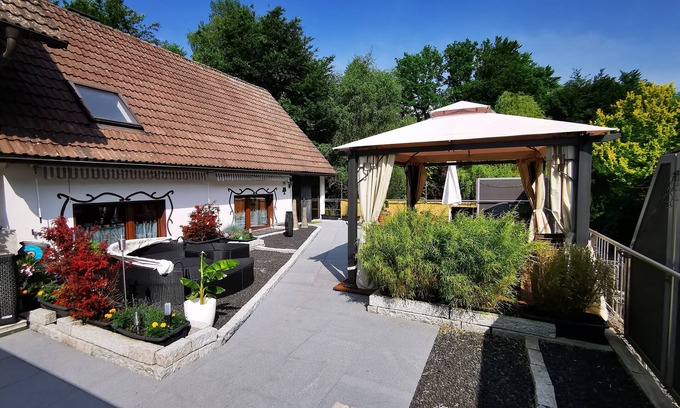 Hunswinkel Apartment | Vacation apartment "Wald+" incl. fireplace/hot tub near Listertalsperre (within walking distance)
