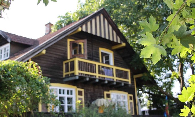 Diessen am Ammersee Apartment | Vacation apartment at the walnut tree