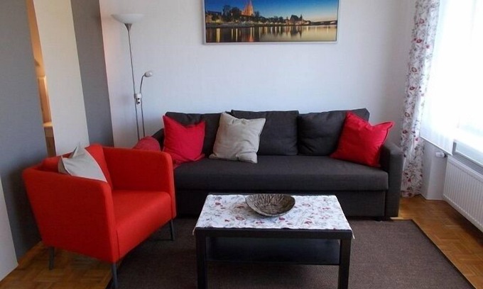 Stausacker Apartment | Vacation apartment (55sqm) with terrace for up to 5 people