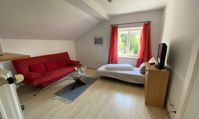 Bad Toelz Apartment | Vacation apartment Am Franziskanergarten "Apartment Jochberg"